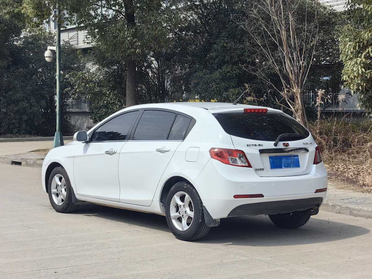 吉利 经典帝豪  2013款 两厢 1.8L CVT精英型图片