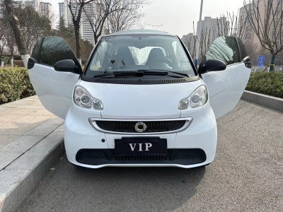 2014年05月 smart fortwo 1.0 MHD 硬顶新年特别版图片