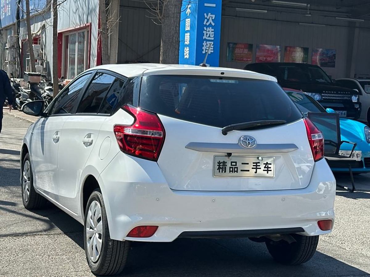 豐田 YARiS L 致炫  2020款 1.5L CVT領(lǐng)先版圖片