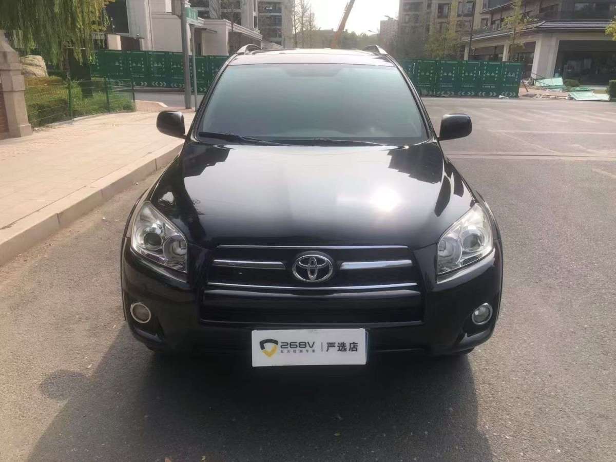 豐田 RAV4榮放  2011款 2.4L 自動四驅(qū)豪華版圖片