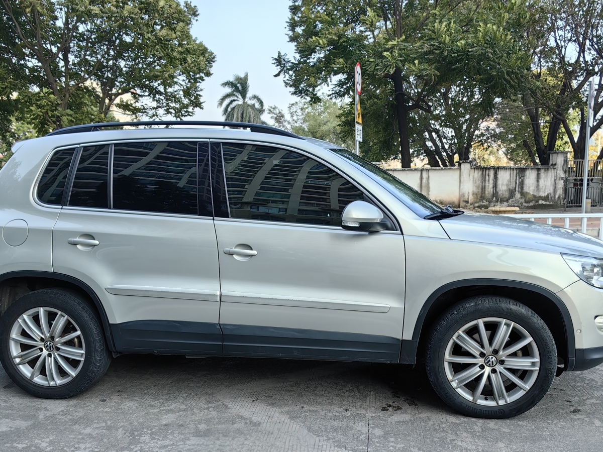 大眾 Tiguan  2012款 2.0TSI 豪華版圖片