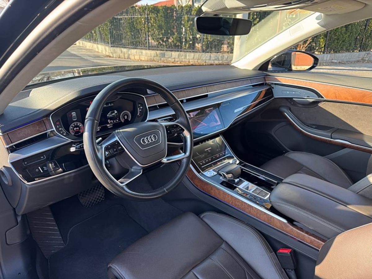 奧迪 奧迪A8  2018款 A8L 55 TFSI quattro豪華型圖片