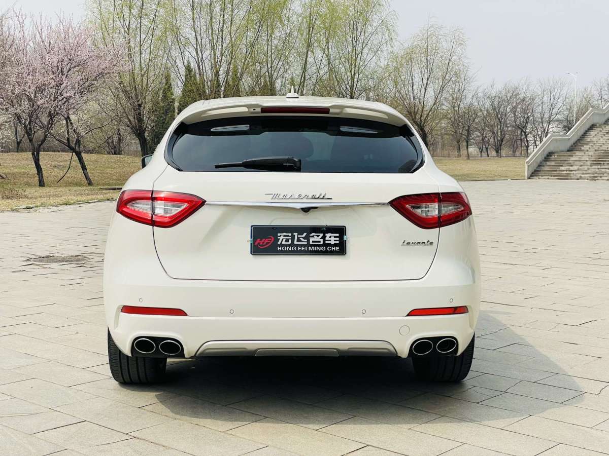 玛莎拉蒂 Levante  2016款 3.0T Levante图片