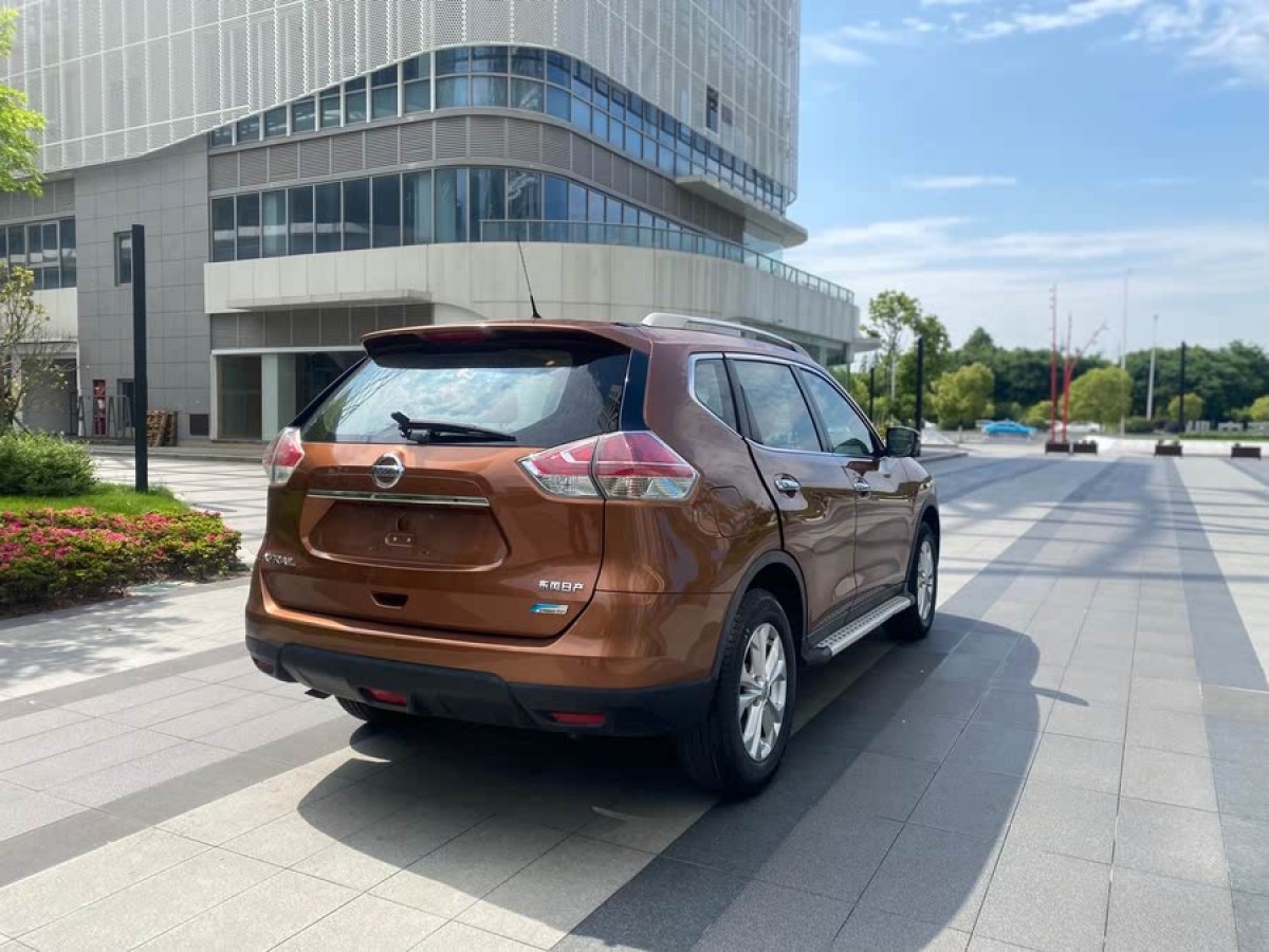 日產(chǎn) 奇駿  2014款 2.0L CVT舒適版 2WD圖片