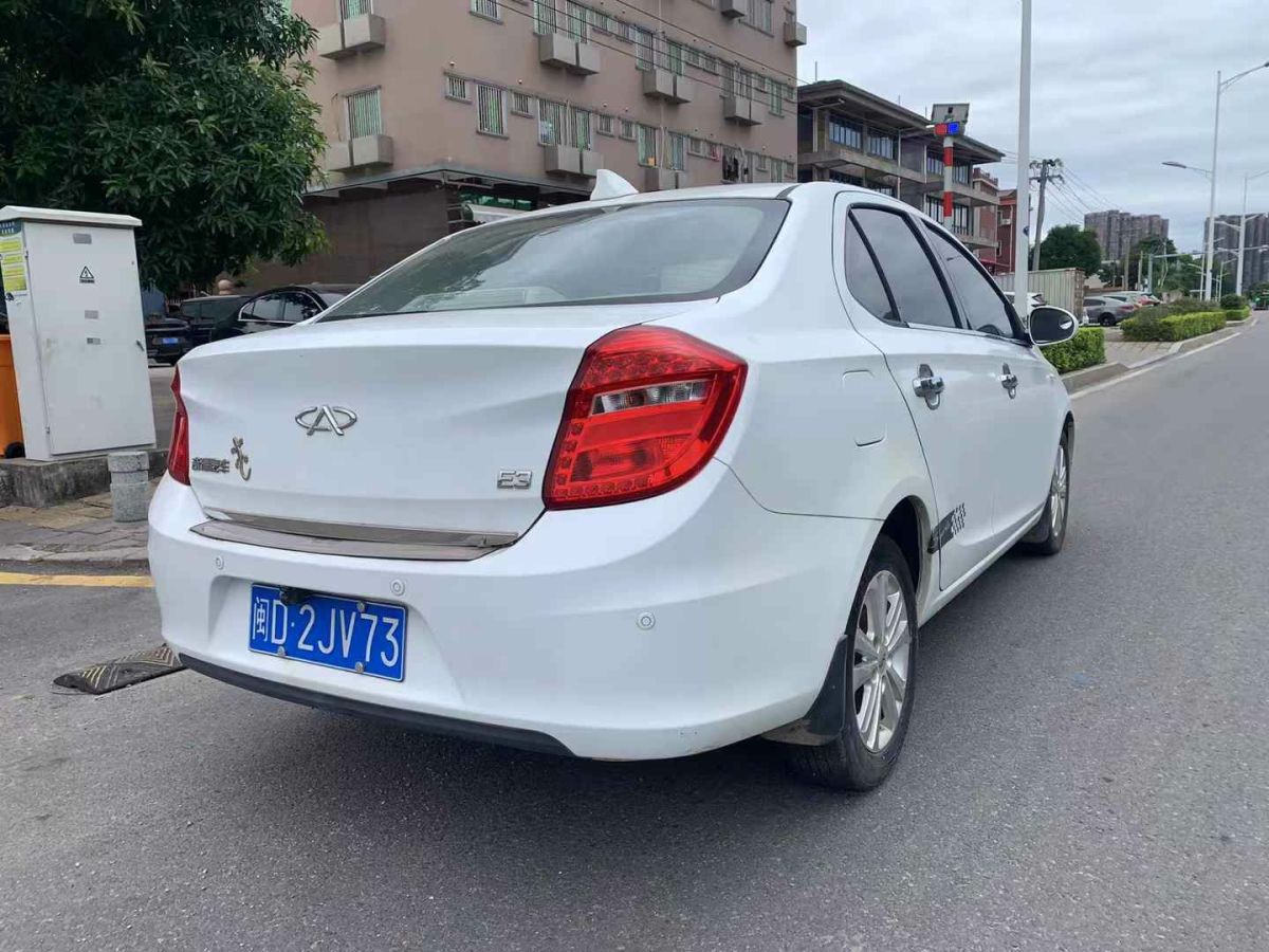 奇瑞 E5  2014款 1.5L 手動優(yōu)悅型圖片