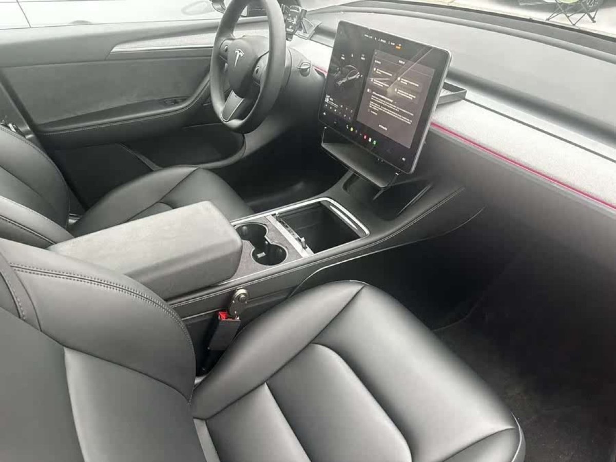 特斯拉 Model Y  2024款 后輪驅動版圖片