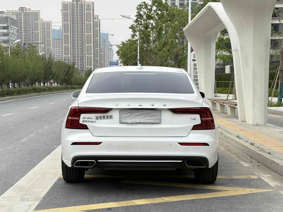沃爾沃 S60  2017款 L 2.0T T4 智遠(yuǎn)版圖片