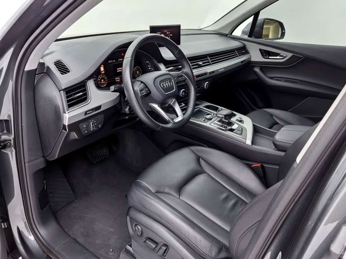奧迪 奧迪Q7  2018款 45 TFSI 技術(shù)型圖片