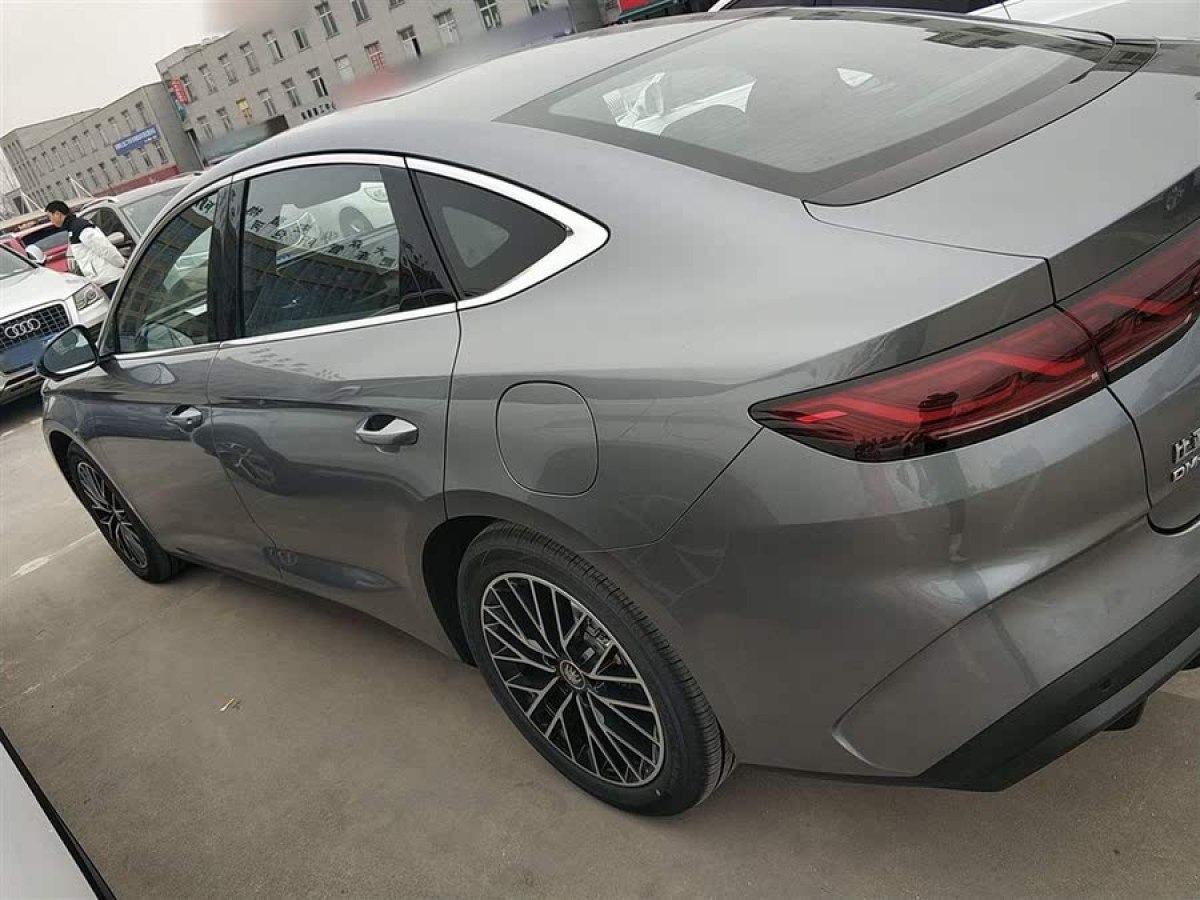 比亞迪 秦L  2024款 DM-i 120KM卓越型圖片