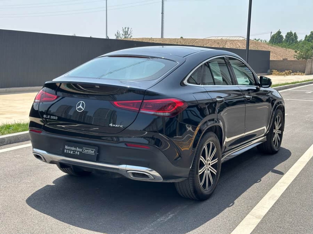 奔馳 奔馳GLE轎跑  2022款 改款 GLE 350 4MATIC 轎跑SUV 時(shí)尚型圖片