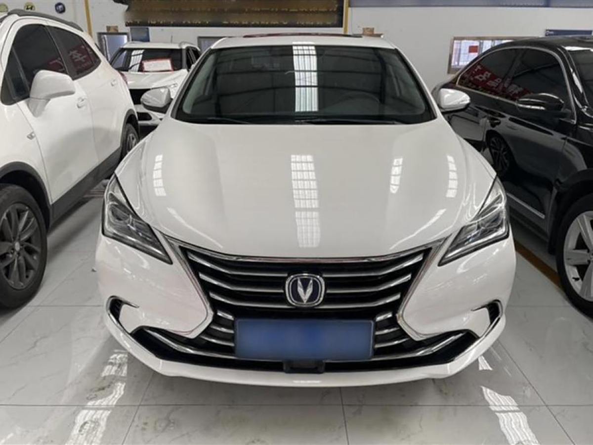 長(zhǎng)安 逸動(dòng)  2018款 1.6L GDI 自動(dòng)領(lǐng)尚型圖片