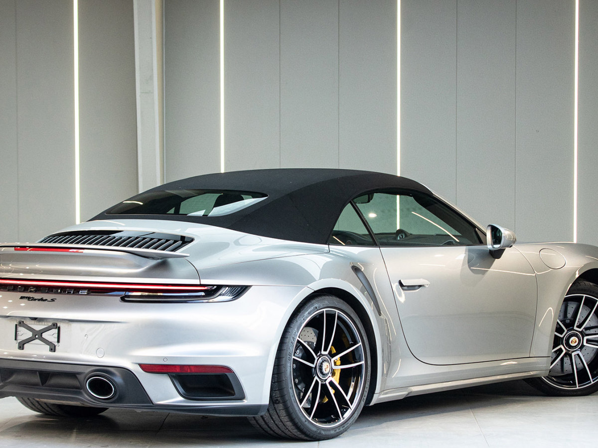 保時(shí)捷 911  2022款 Turbo S Cabriolet 3.8T圖片