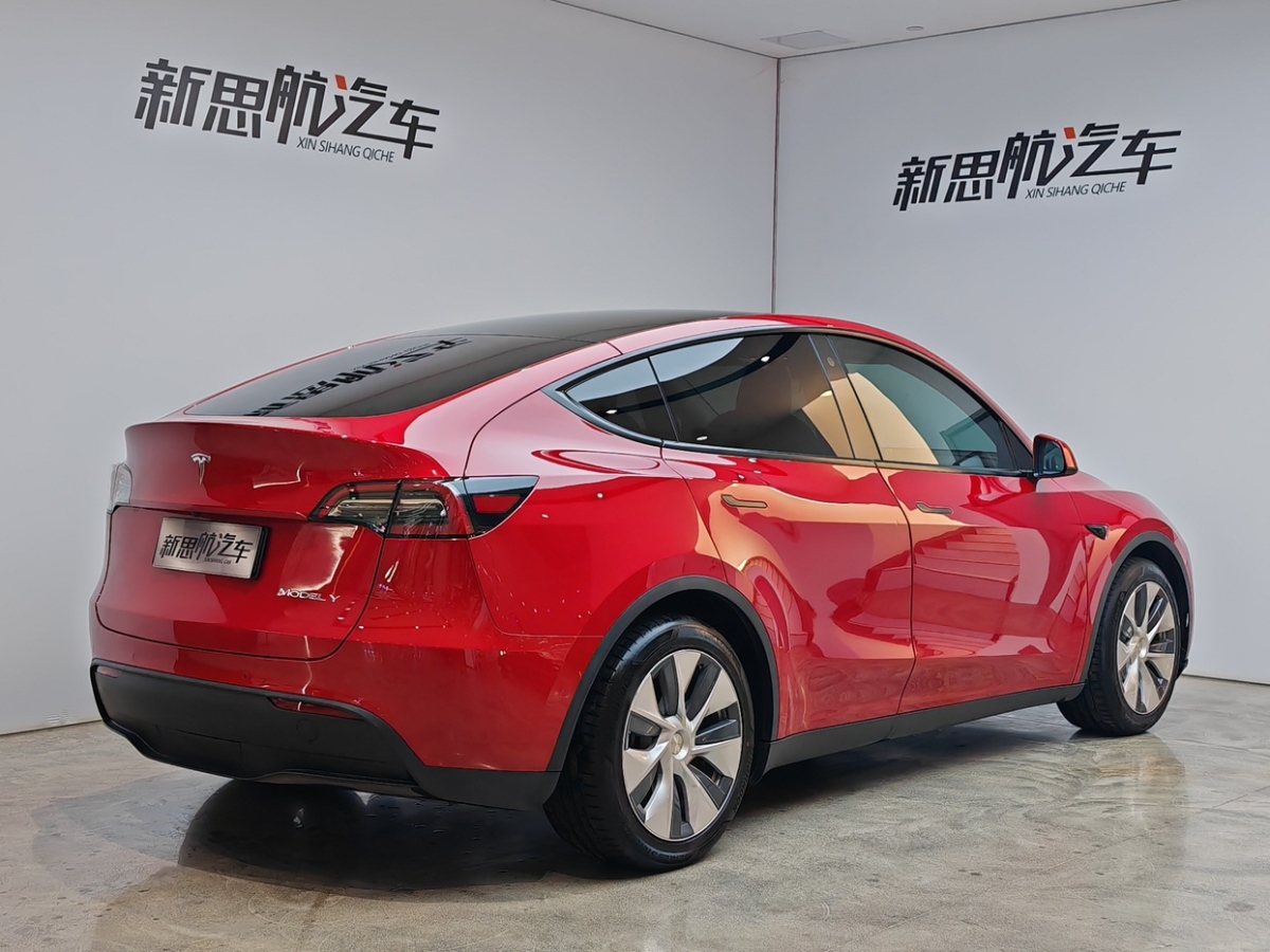 特斯拉 Model Y  2022款 后驅(qū)版圖片