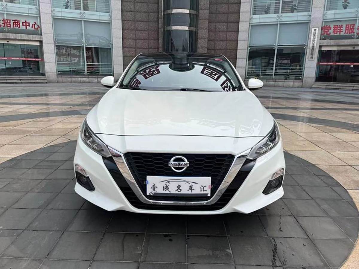 日產(chǎn) 天籟  2020款 改款 2.0L XL 舒適版圖片