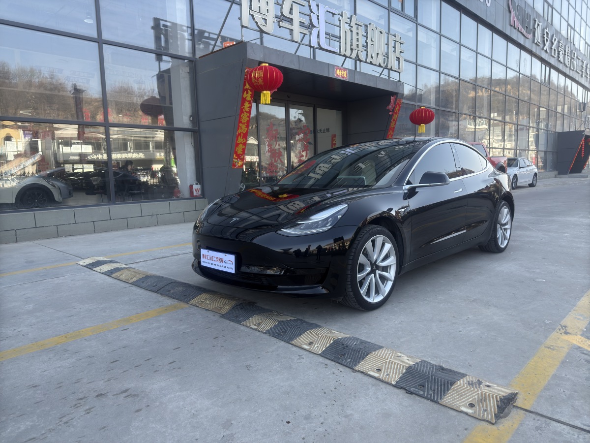 2020年9月特斯拉 Model 3  2019款 標(biāo)準(zhǔn)續(xù)航后驅(qū)升級版