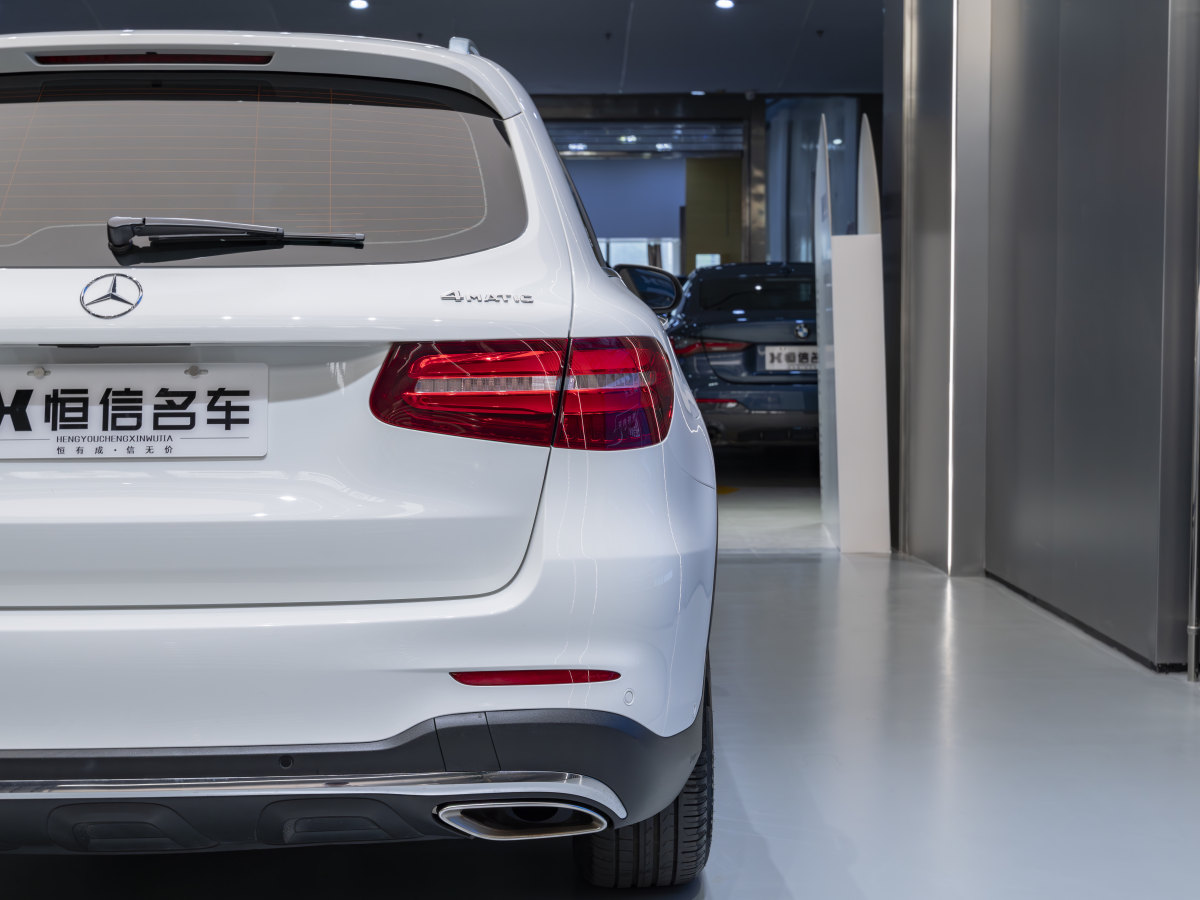 奔馳 奔馳GLC  2019款 改款 GLC 260 L 4MATIC 豪華型圖片