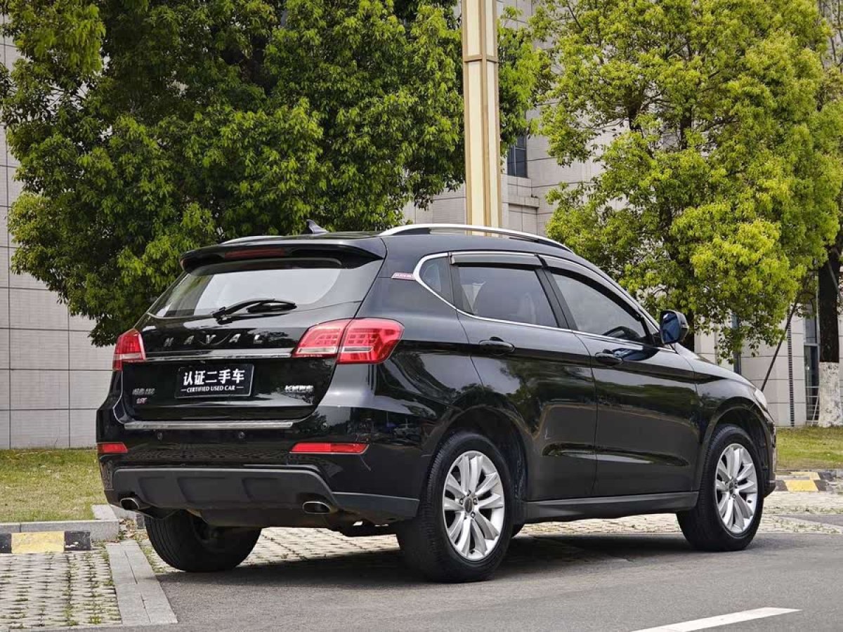 哈弗 H2  2014款 1.5T 手動(dòng)兩驅(qū)精英版圖片