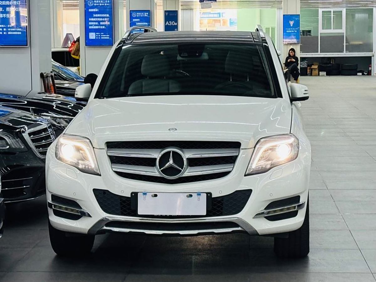 奔馳 奔馳GLK級  2013款 改款 GLK 300 4MATIC 時尚型圖片