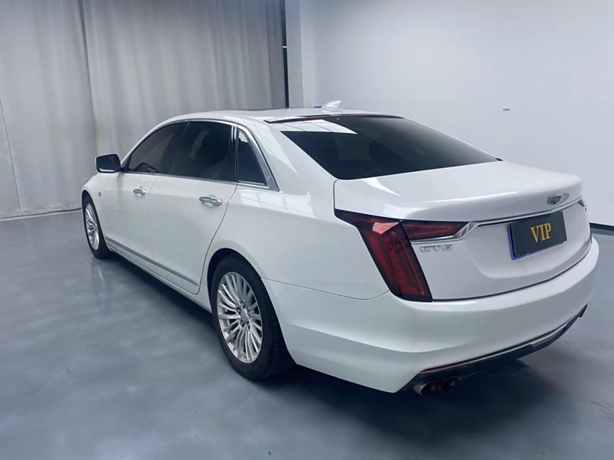 凱迪拉克 CT6  2019款 28T 豪華型圖片