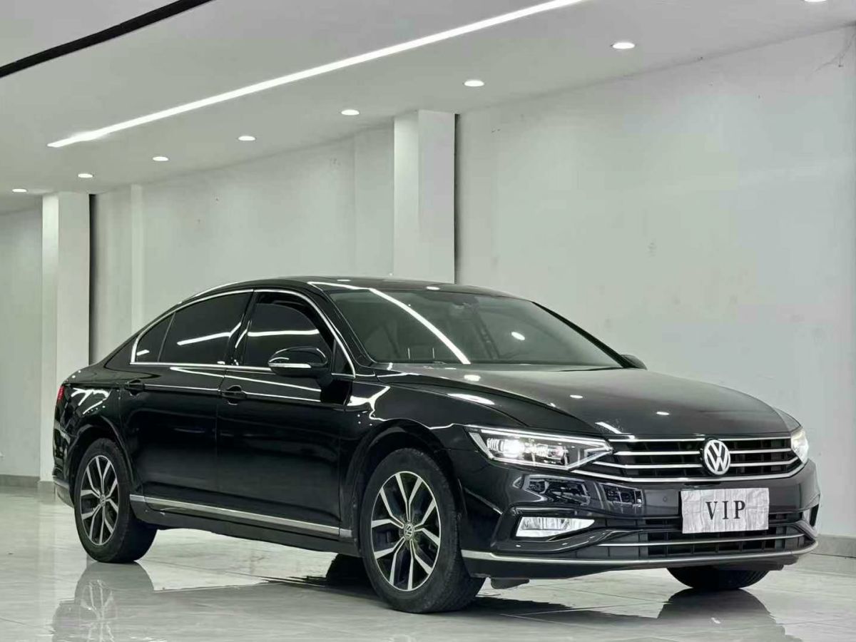 大眾 邁騰  2020款 280TSI DSG 領(lǐng)先型圖片