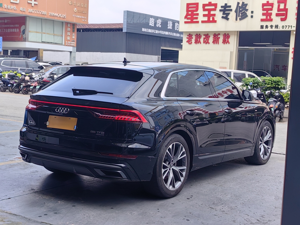 奧迪 奧迪Q8  2022款 55 TFSI 豪華動(dòng)感型圖片