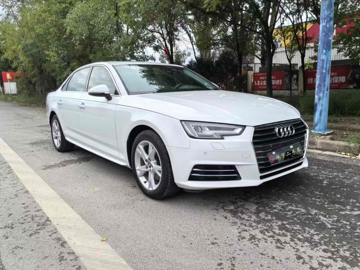 奧迪 奧迪A4L  2018款 30周年年型 40 TFSI 進取型圖片