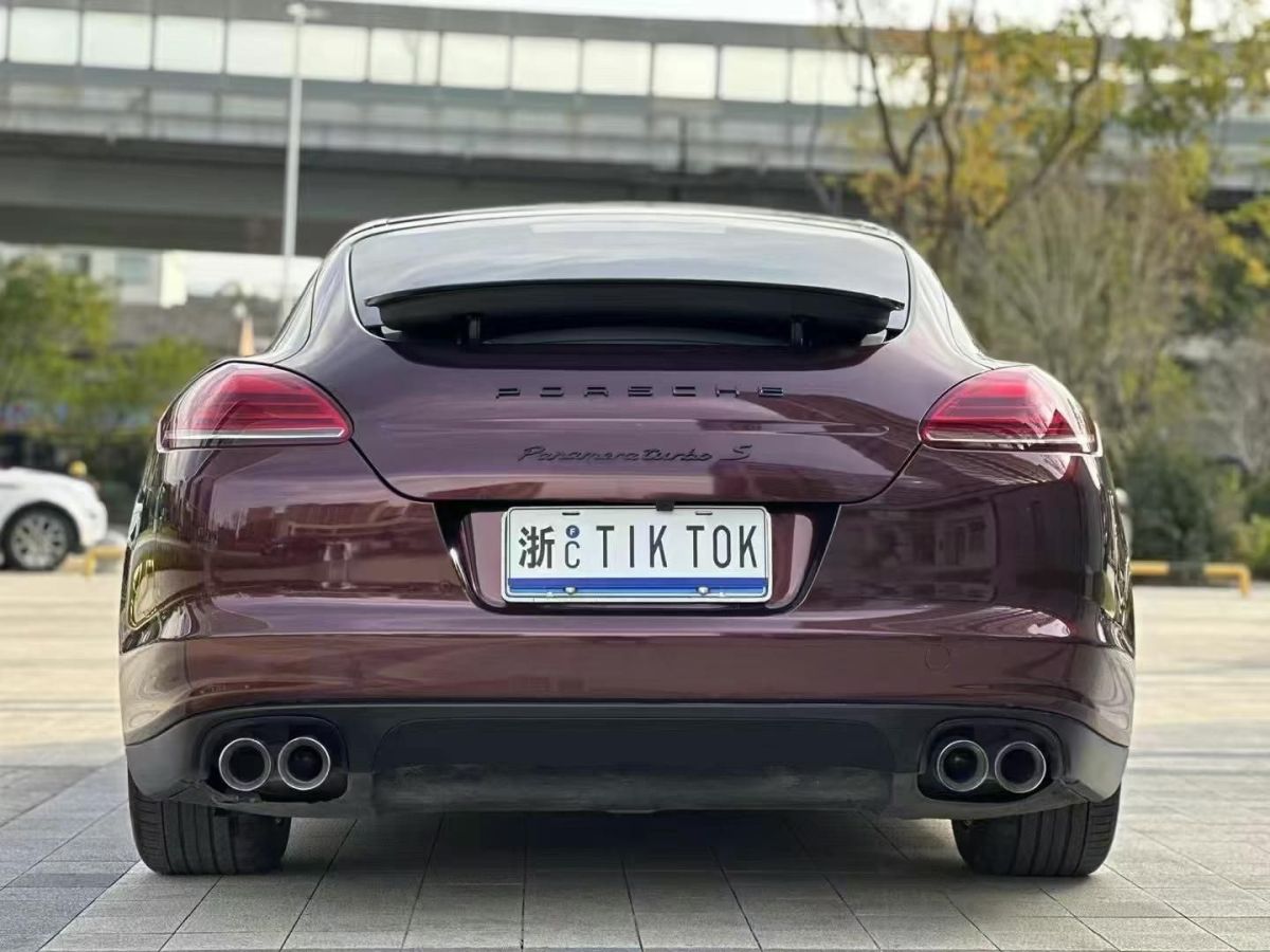 保時(shí)捷 Panamera  2013款 Panamera 4 Platinum Edition 3.6L圖片