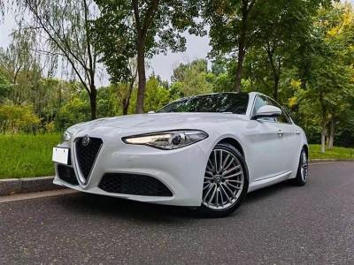 2018年5月 阿爾法·羅密歐 Giulia 2.0T 280HP 豪華版圖片