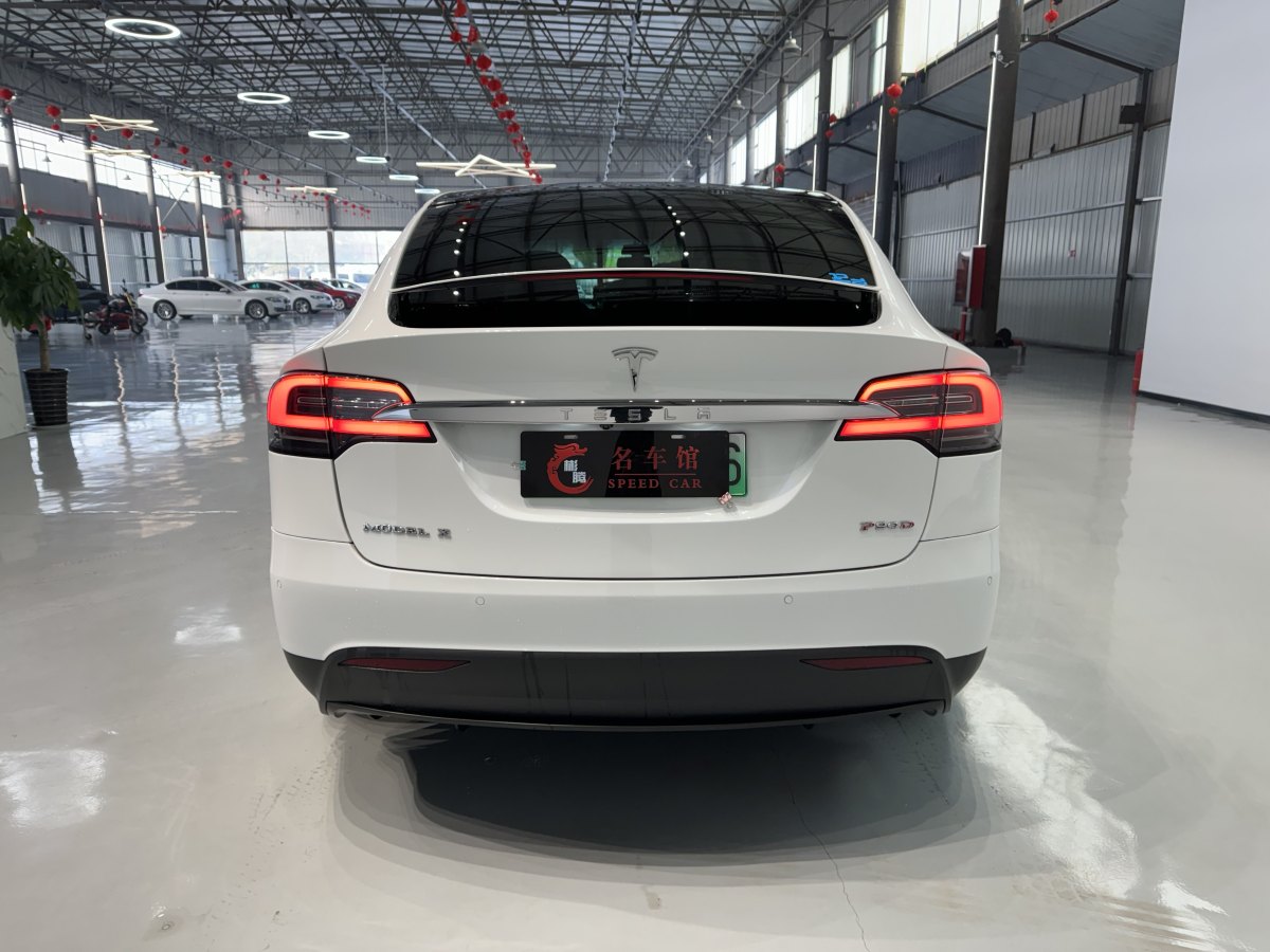 特斯拉 Model X  2016款 Model X P90D圖片