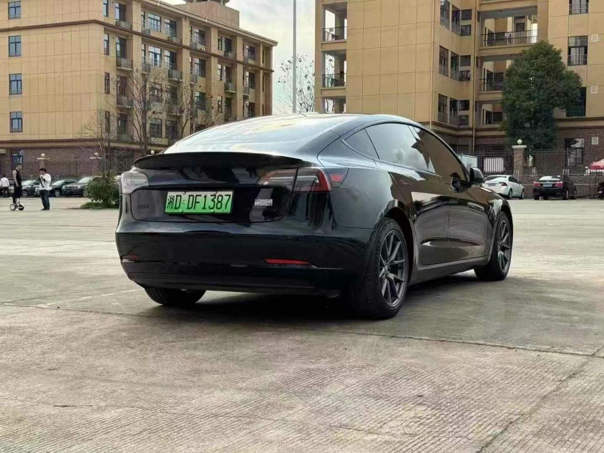 特斯拉 Model S  2021款 Plaid Plus 版圖片