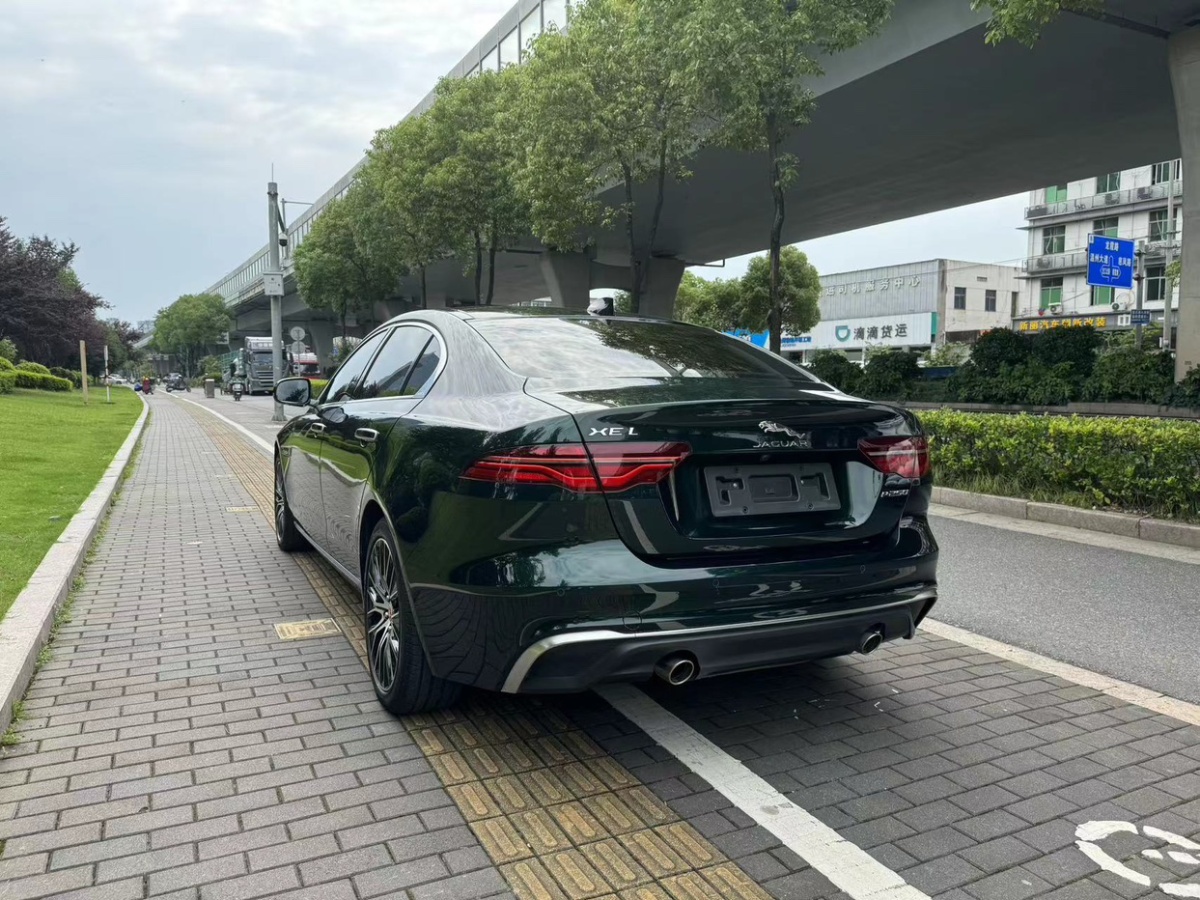 捷豹 XEL  2021款 2.0T 250PS R-DYNAMIC S進(jìn)取運(yùn)動(dòng)版圖片