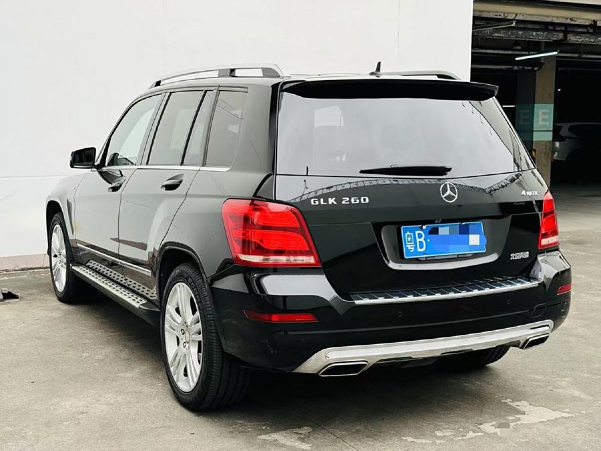 奔馳 奔馳GLK級(jí)  2015款 GLK 260 4MATIC 動(dòng)感型 極致版圖片