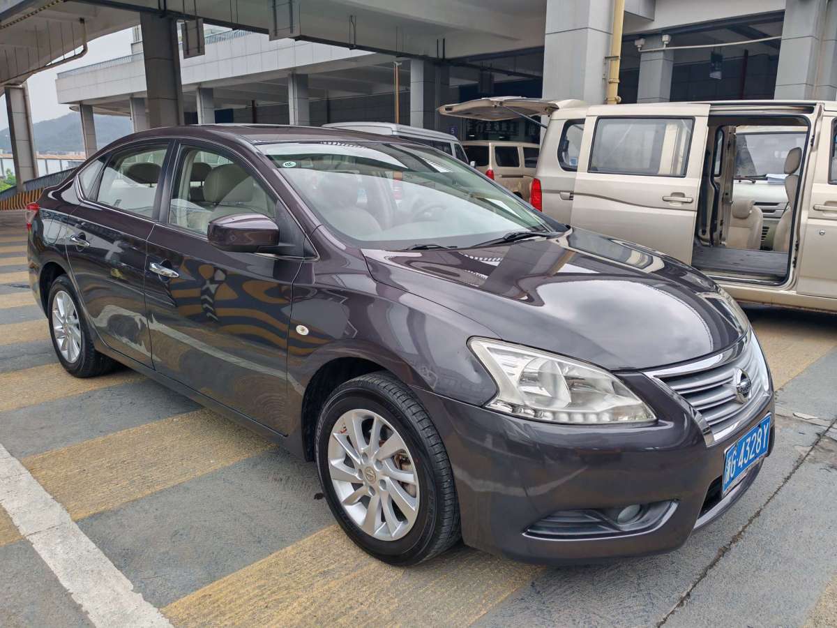 日產(chǎn) 軒逸  2012款 1.6XL CVT豪華版圖片