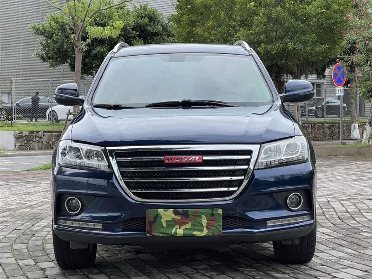 哈弗 H2  2014款 1.5T 手動(dòng)兩驅(qū)精英版圖片