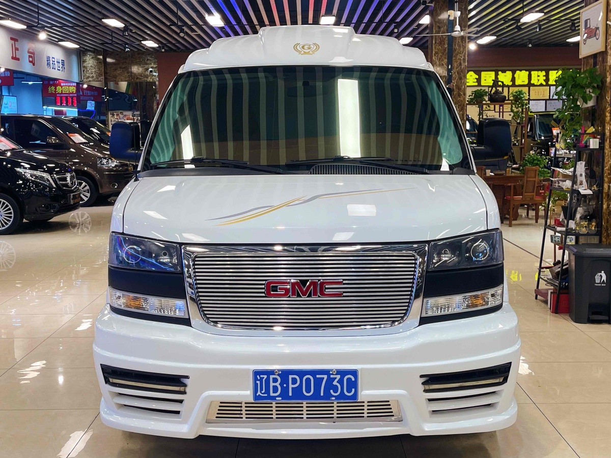 2018年10月GMC SAVANA  2016款 5.3L G550S 四驅(qū)雅尊版