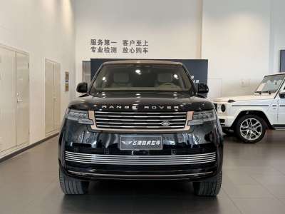 2025年1月 路虎 攬勝  4.4 V8 SV尊榮創(chuàng)世加長版 4座圖片