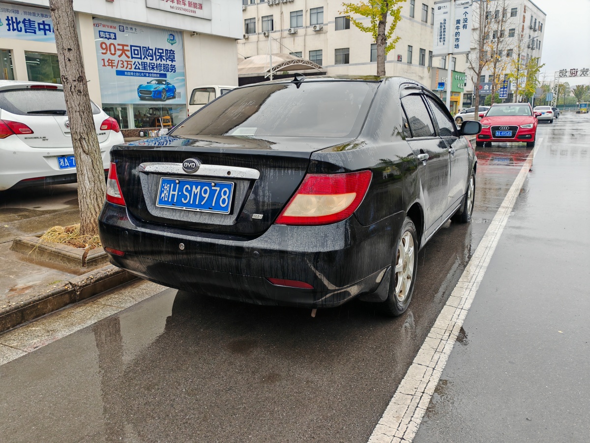 2009年4月比亞迪 F3  2009款 1.5L 智能白金版標(biāo)準(zhǔn)型GL-i