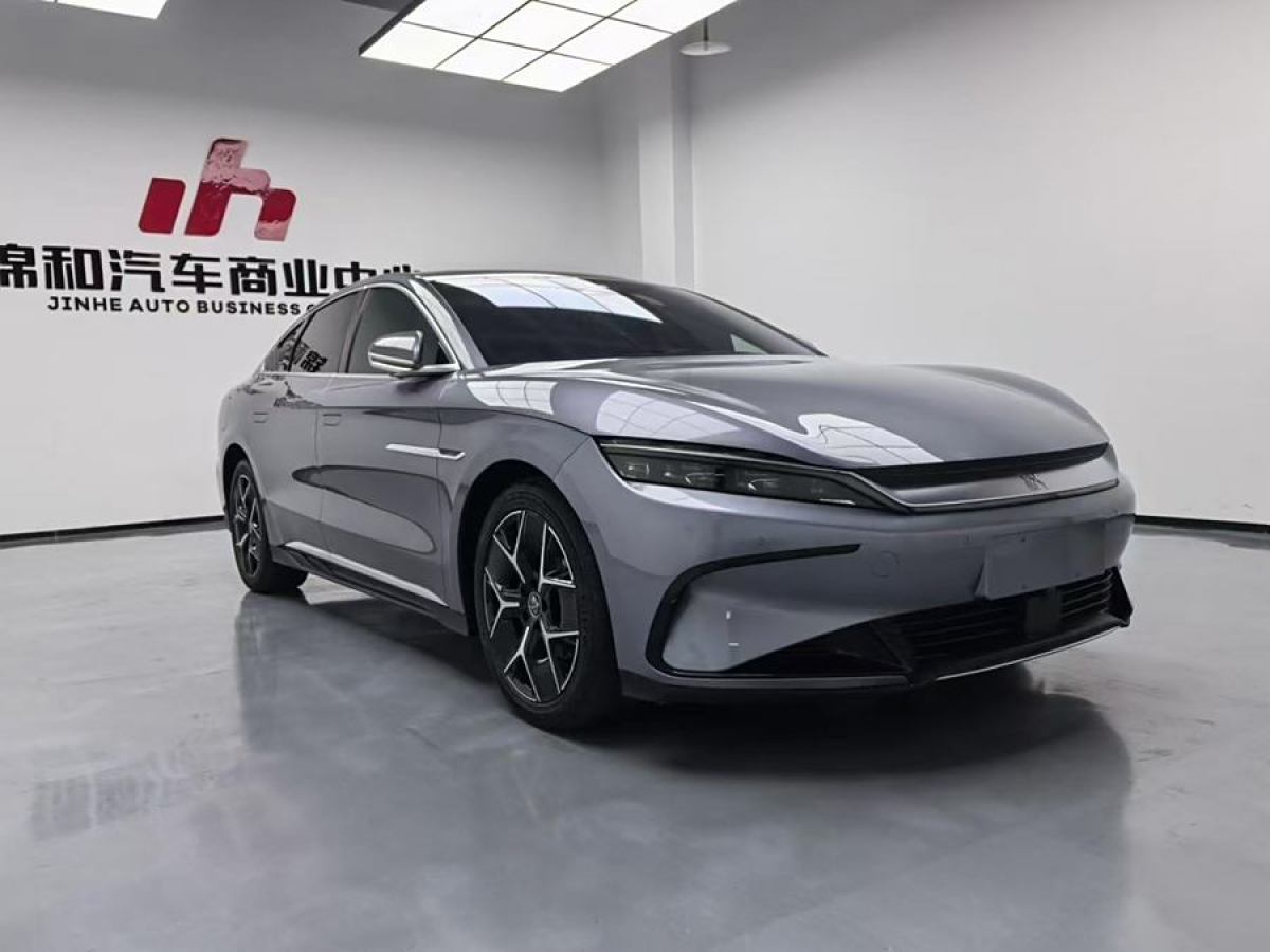 比亞迪 漢  2022款 EV 創(chuàng)世版 610KM四驅(qū)尊享型圖片