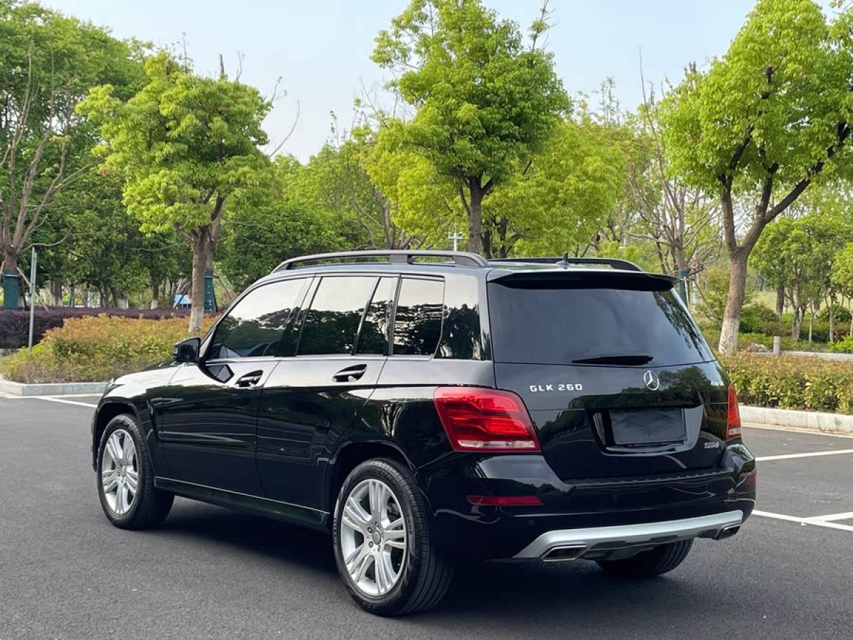 奔馳 奔馳GLK級(jí)  2014款 GLK 260 4MATIC 動(dòng)感型圖片