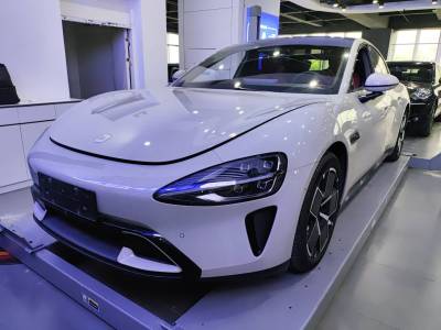2025年2月 小米 小米SU7 700km 后驅(qū)長續(xù)航智駕版圖片