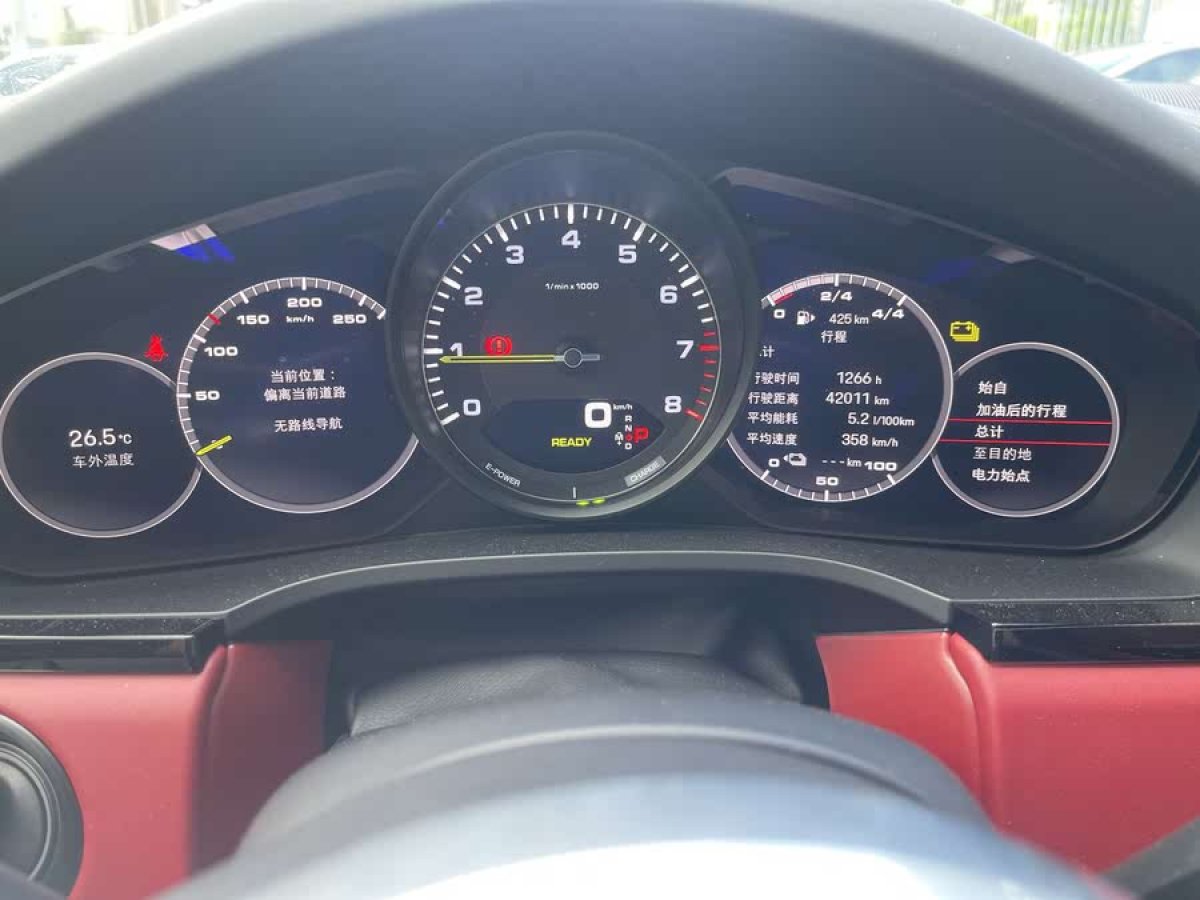 保時(shí)捷 Cayenne新能源  2023款 Cayenne E-Hybrid 2.0T 鉑金版圖片