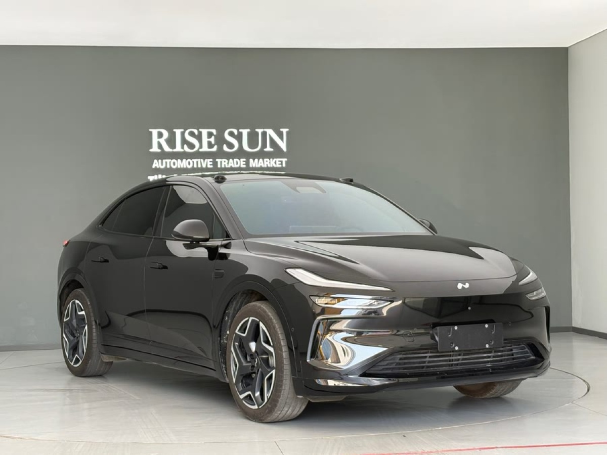 蔚來 樂道L60  2024款 60kwh 后驅(qū)版圖片