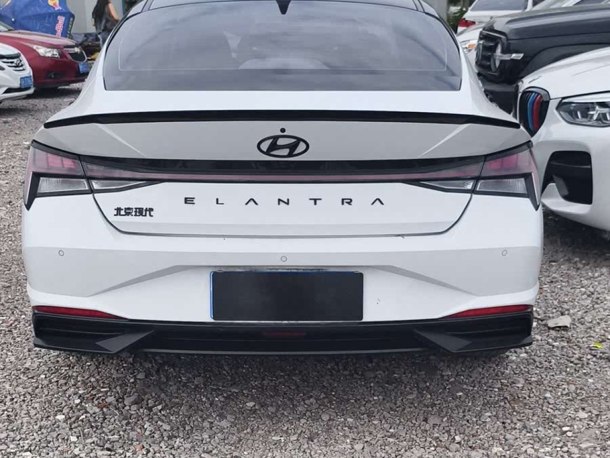 現(xiàn)代 伊蘭特  2022款 1.5L CVT GLS領(lǐng)先版圖片