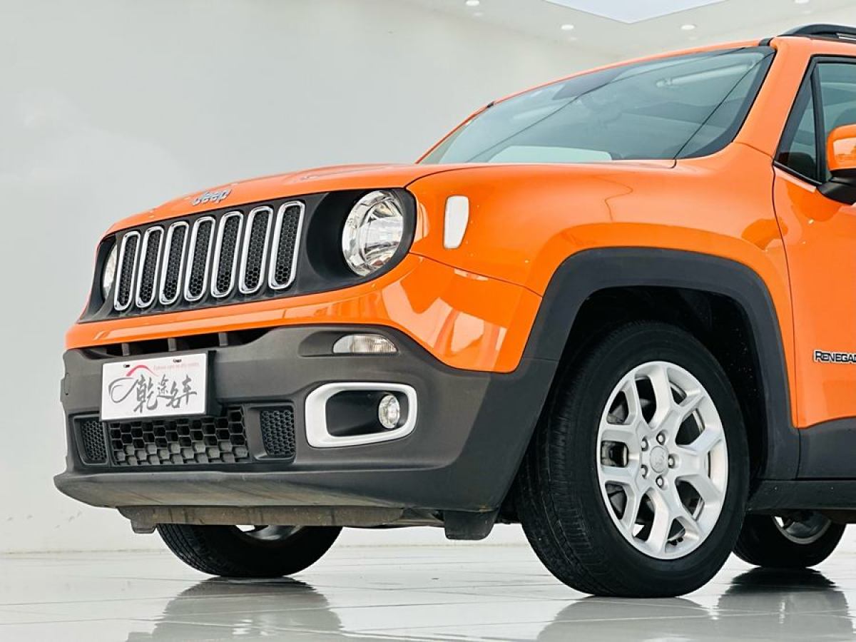 Jeep 自由俠  2017款 180T 自動(dòng)高能版圖片