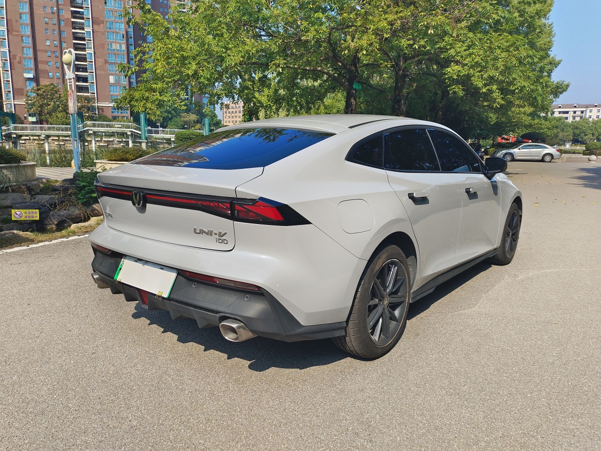 長(zhǎng)安 長(zhǎng)安UNI-V 智電iDD  2023款 智電iDD 1.5T 113km智趣型圖片