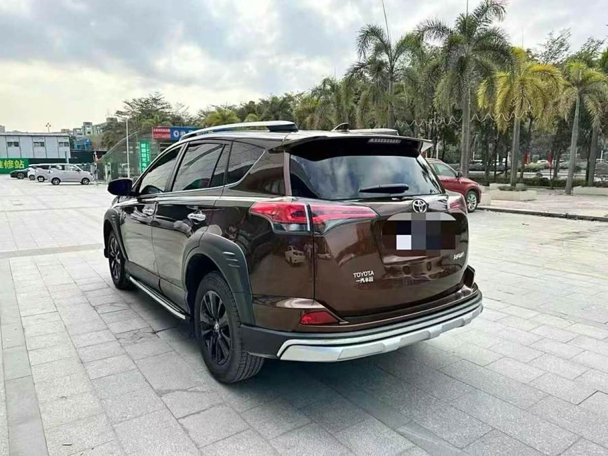 豐田 RAV4榮放  2019款 2.0L CVT兩驅(qū)風(fēng)尚X限量版 國(guó)VI圖片