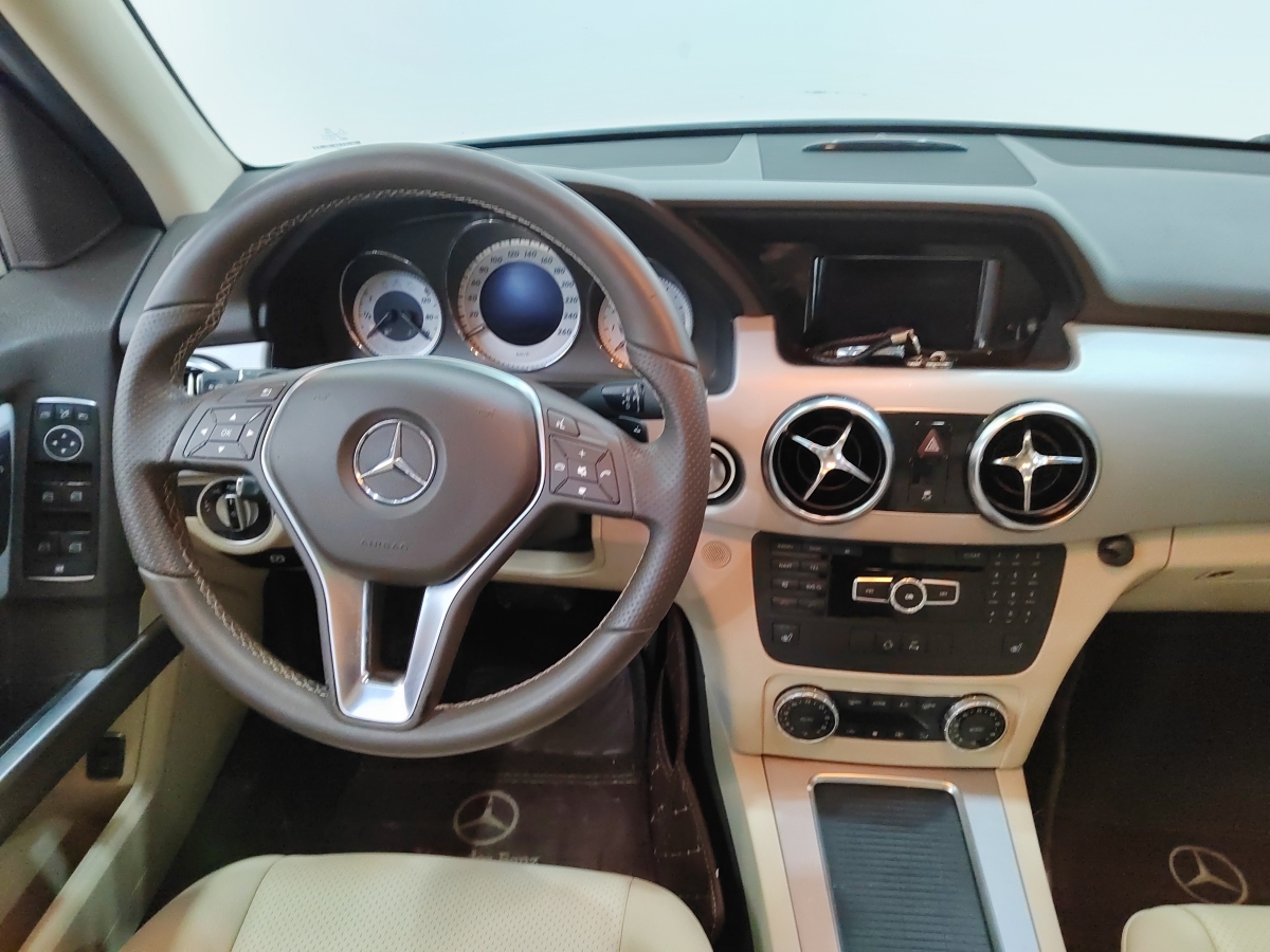 奔馳 奔馳glk級 2013款 glk 300 4matic 豪華型圖片