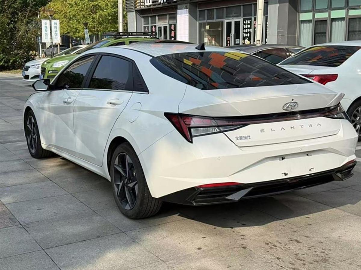 現(xiàn)代 伊蘭特  2023款 1.5L CVT GLX精英版圖片