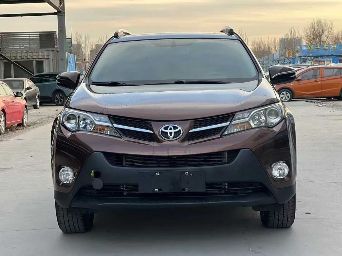 豐田 RAV4 圖片