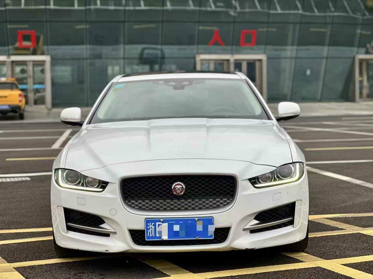 捷豹 XE  2017款 2.0T 240PS R-Sport圖片